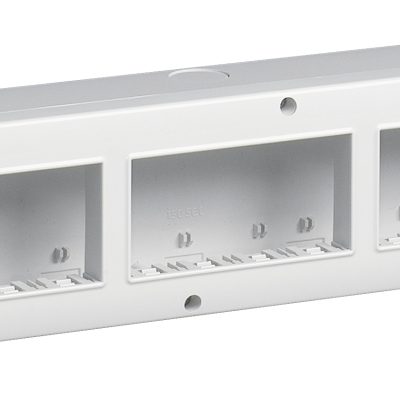 Kućište IP40 12M 4×3 vodoravno