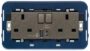 2uticnice 2P+T13ABS+s unutrasnjih izvorom snage crveni+USB A+C Metal