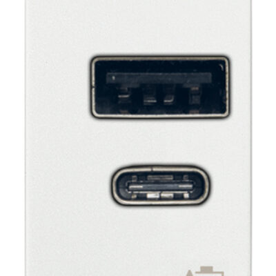 USB punjač A+C 12W2,4A5V1M s antibakterijskim premazom