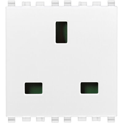 Utičnica 2P+T 13A engleski bijela