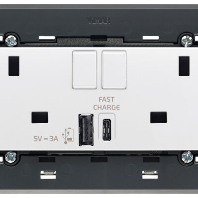 2 utičnice 2P+T 13A BS +int +USB A+C bijelo