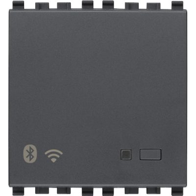 Povezani IoT Gateway 2M sivi